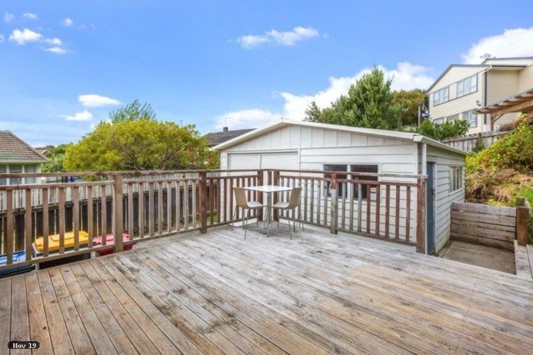 Photo of property in 19 Mahinawa Street, Takapuwahia, Porirua, 5022