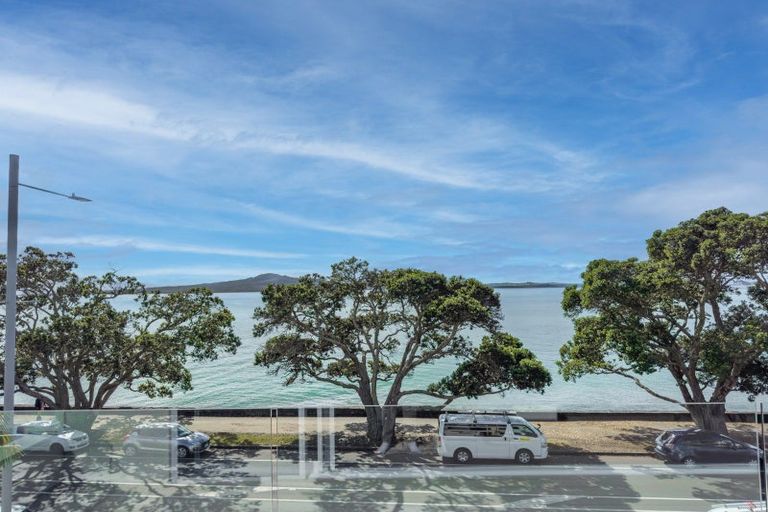 Photo of property in 5/217 Tamaki Drive, Kohimarama, Auckland, 1071