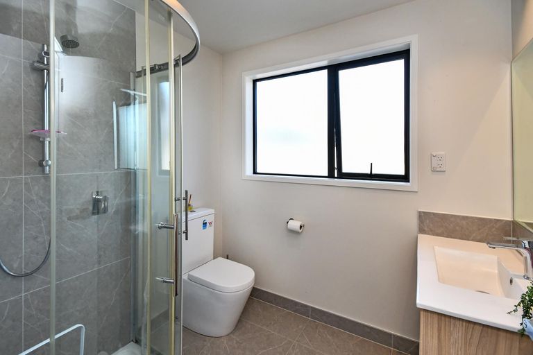 Photo of property in 24 Taepu Road, Pukekohe, 2120