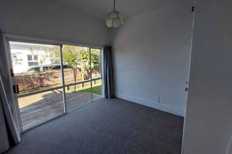 Photo of property in 30 Sheldon Street, Woolston, Christchurch, 8023