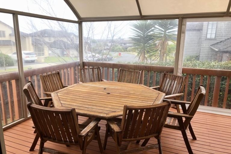 Photo of property in 114a Jeffs Road, Flat Bush, Auckland, 2016