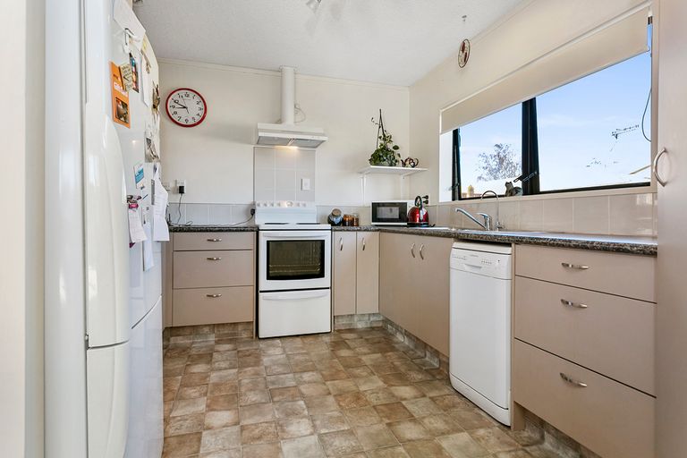 Photo of property in 14 Conrad Place, Leamington, Cambridge, 3432