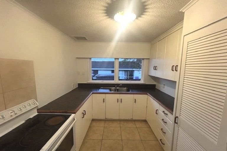 Photo of property in 5/35 Wallace Road, Papatoetoe, Auckland, 2025