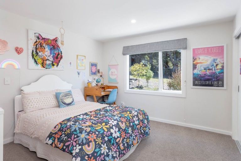 Photo of property in 65 Dalmore Way, Acacia Bay, Taupo, 3385