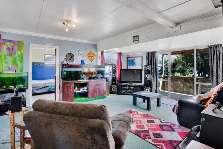 Photo of property in 41 Maire Street, Inglewood, 4330