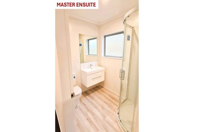 Photo of property in 155 Amesbury Drive, Churton Park, Wellington, 6037