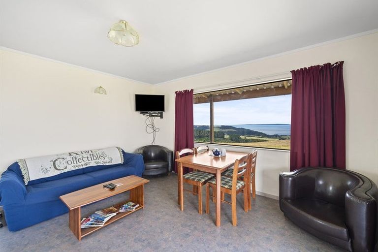 Photo of property in 986 Tinopai Road, Tinopai, Matakohe, 0593