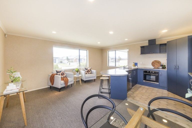 Photo of property in 40 Brooklyn Heights Drive, Kelvin Grove, Palmerston North, 4414