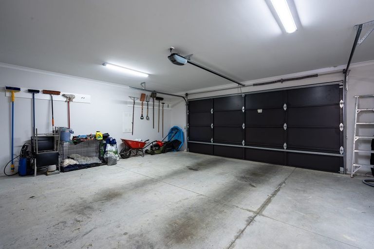 Photo of property in 17 Calluna Crescent, Mosgiel, 9024