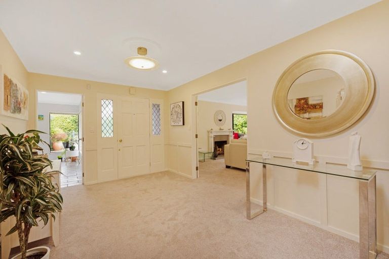 Photo of property in 383a Te Moana Road, Waikanae, 5036