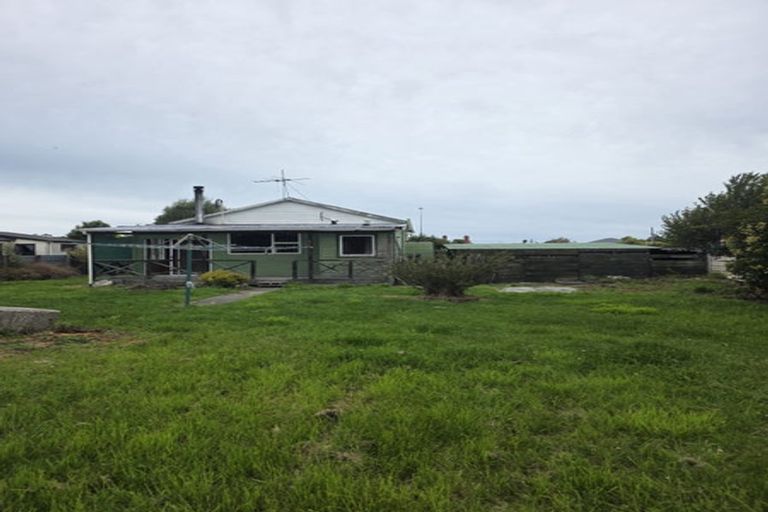 Photo of property in 86 Mcmurdo Street, Tinwald, Ashburton, 7700