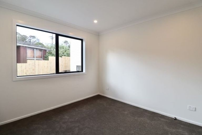 Photo of property in 210a Forrest Hill Road, Forrest Hill, Auckland, 0620