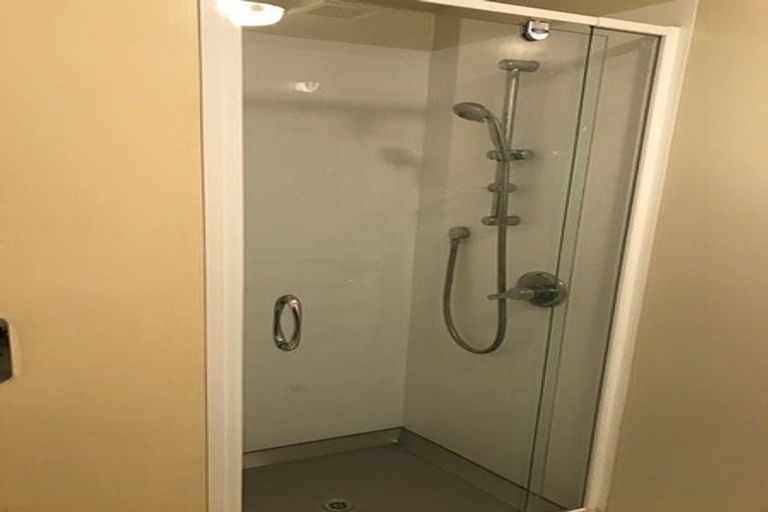 Photo of property in St Pauls Apartments, 9/43 Mulgrave Street, Thorndon, Wellington, 6011