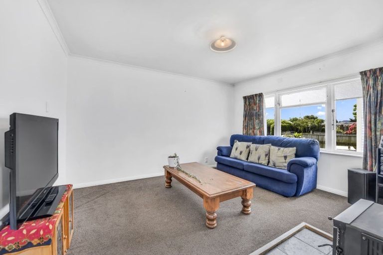 Photo of property in 11 Mcglashen Street, Motueka, 7120