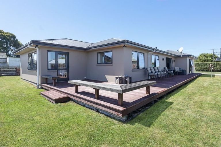 Photo of property in 1465 Kimbolton Road, Cheltenham, Feilding, 4777