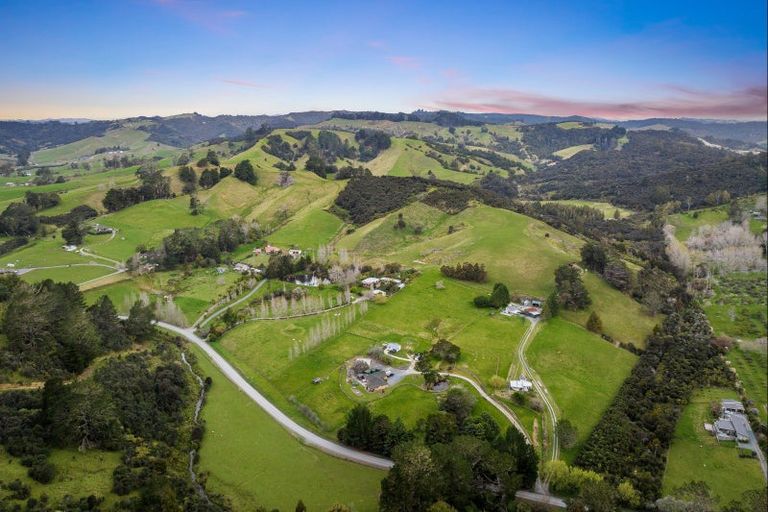Photo of property in 1159 Ahuroa Road, Makarau, Warkworth, 0981