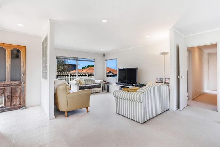 Photo of property in 251b Royal Road, Massey, Auckland, 0614