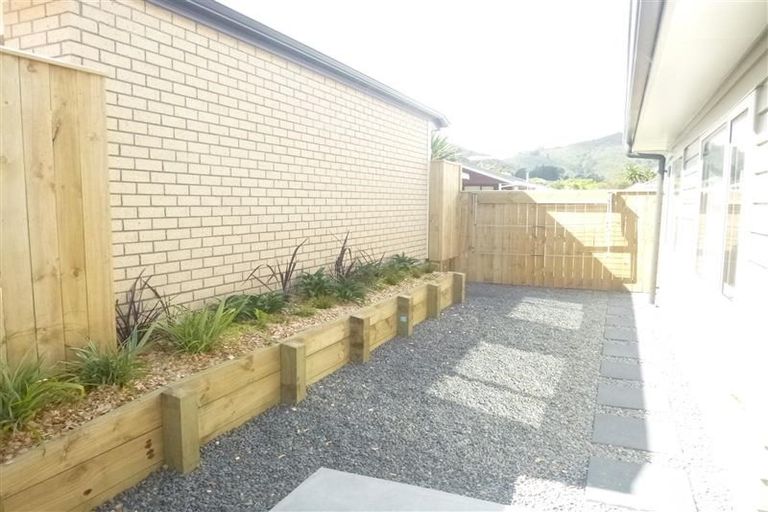 Photo of property in 5d Rata Street, Naenae, Lower Hutt, 5011