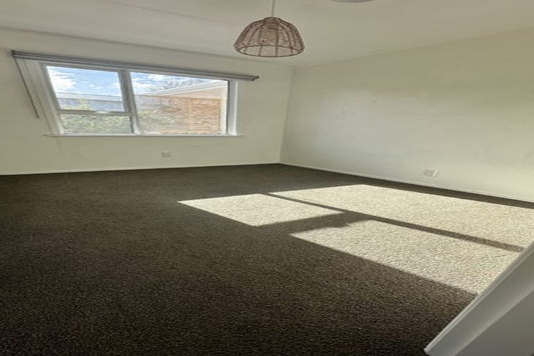 Photo of property in 1 Momona Street, Wainuiomata, Lower Hutt, 5014