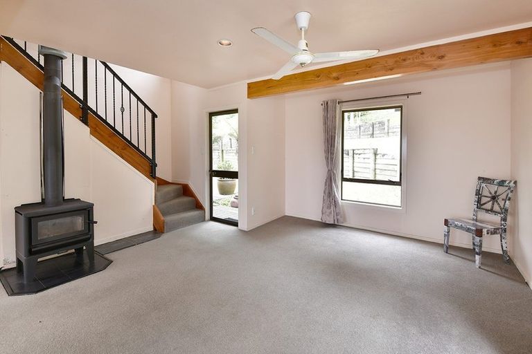 Photo of property in 136 Mclachlan Road, Kaukapakapa, Warkworth, 0984