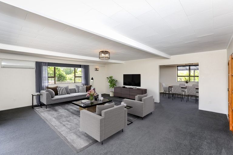 Photo of property in 31 Manu Crescent, Upper Vogeltown, New Plymouth, 4310