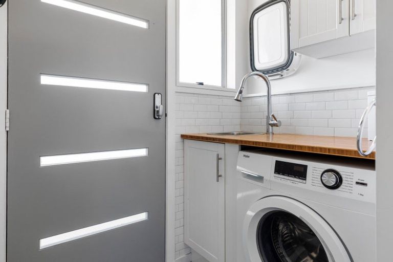 Photo of property in 48a Carlton Street, Bellevue, Tauranga, 3110