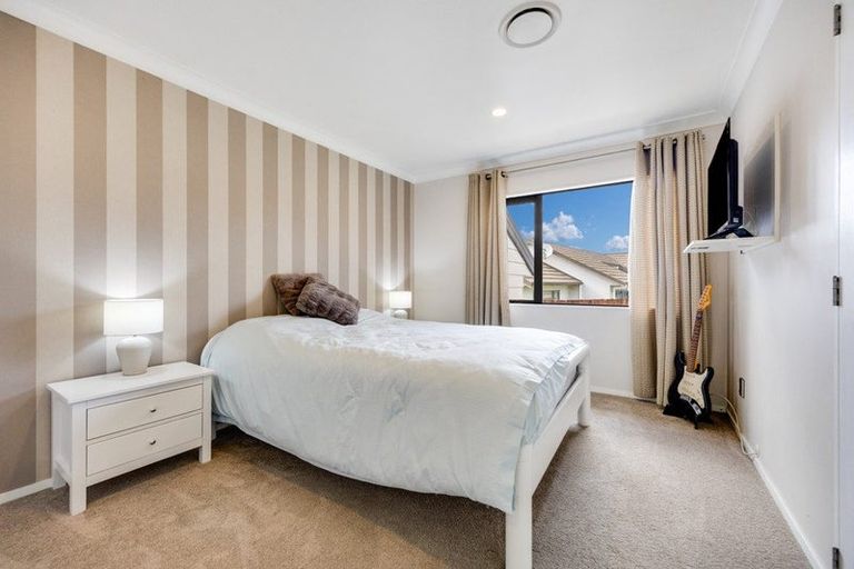 Photo of property in 56 Ian Sage Avenue, Long Bay, Auckland, 0630