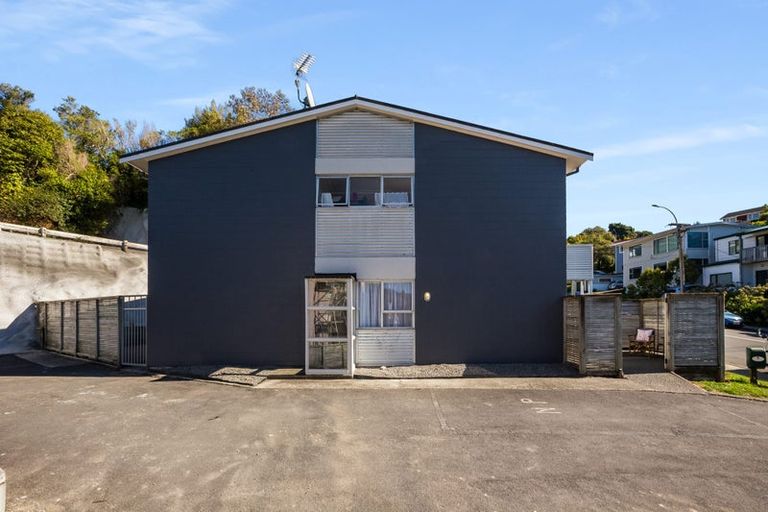 Photo of property in 5/126 Redwood Avenue, Tawa, Wellington, 5028