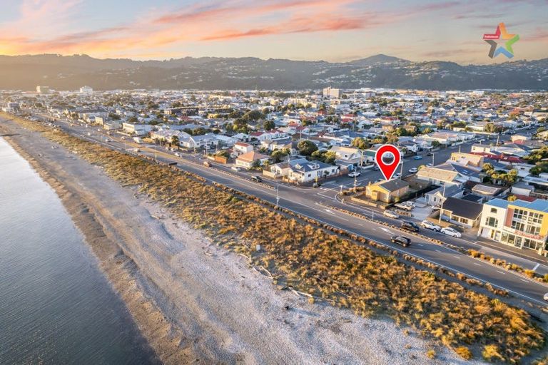 Photo of property in 217 The Esplanade, Petone, Lower Hutt, 5012