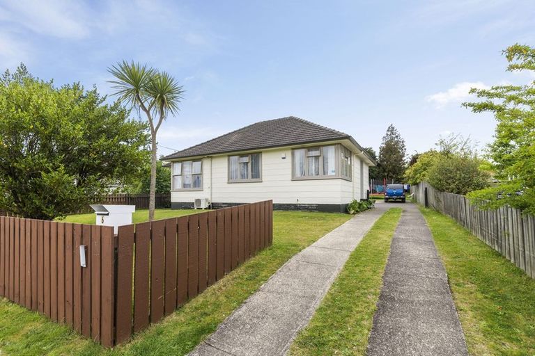 Photo of property in 6 Puriri Crescent, Hillcrest, Rotorua, 3015