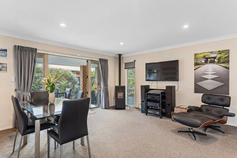 Photo of property in 107 Inwoods Close, Parklands, Christchurch, 8083