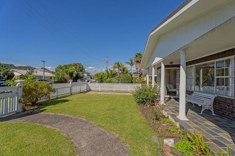 Photo of property in 9 Hamilton Crescent, Whitianga, 3510