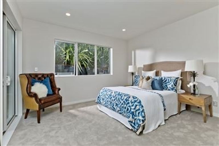 Photo of property in 51 Harvest Avenue, Orewa, 0931