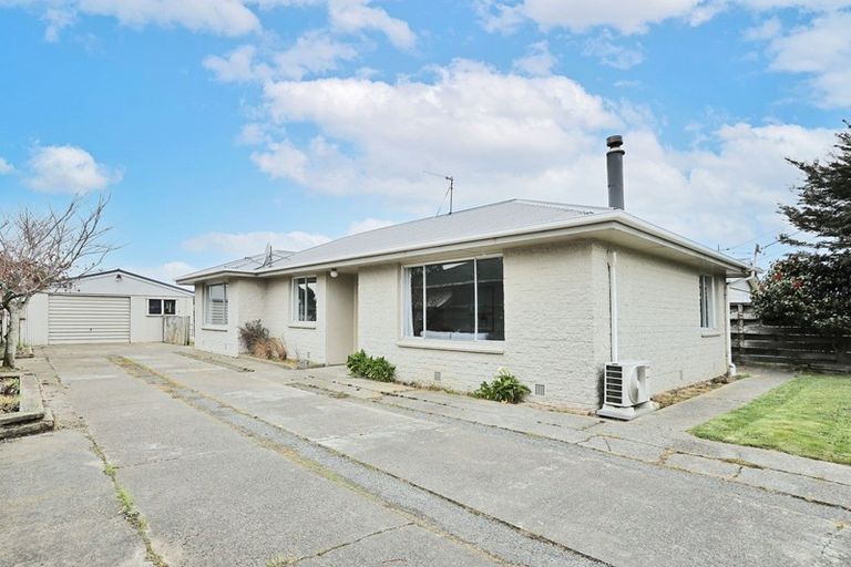 Photo of property in 40 Wicklow Street, Clifton, Invercargill, 9812