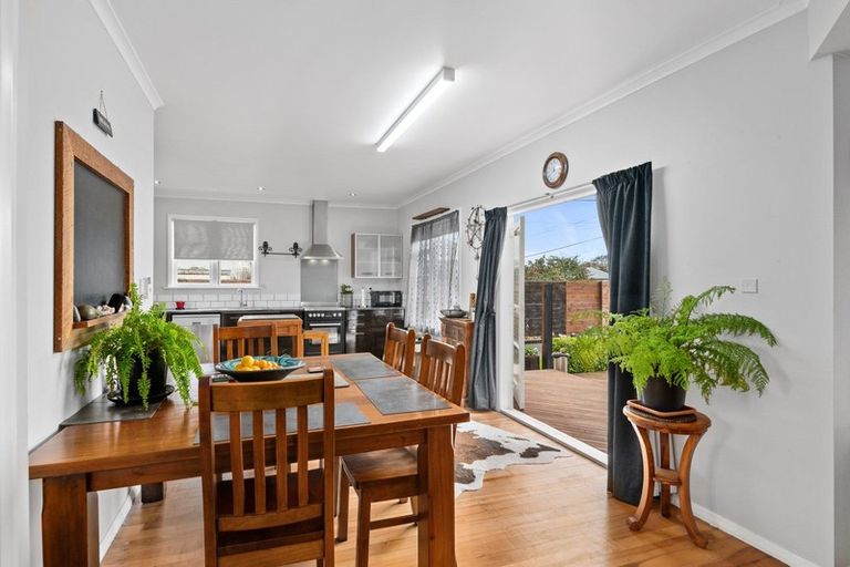 Photo of property in 31 Carlisle Street, Levin, 5510