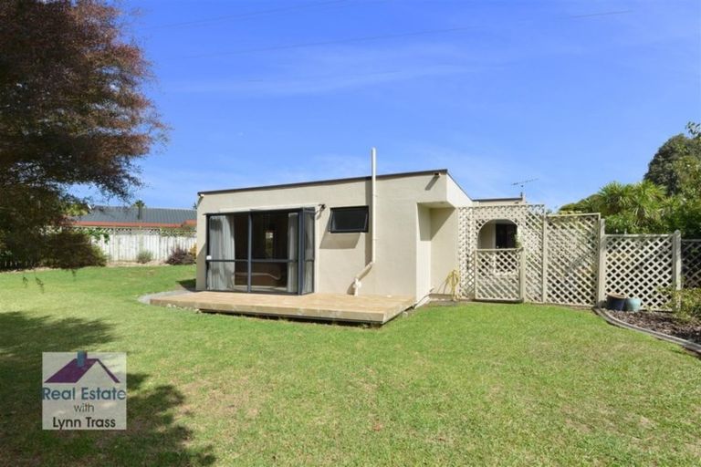 Photo of property in 42 Kiwi Avenue, Maunu, Whangarei, 0110