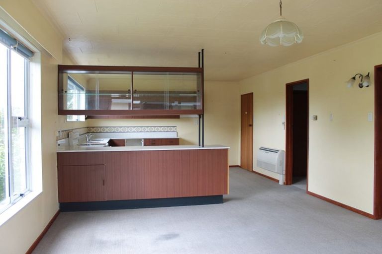 Photo of property in 19 Niddry Crescent, Winton, 9720