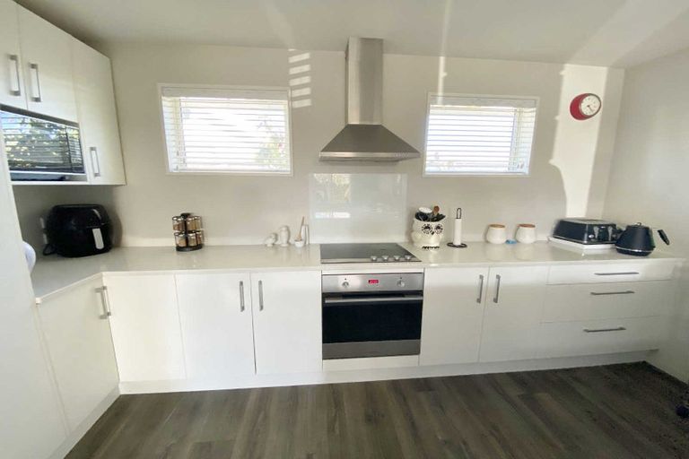 Photo of property in 4/78 Marshland Road, Shirley, Christchurch, 8061