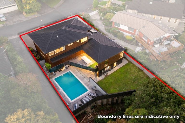 Photo of property in 7 Hartles Place, Mellons Bay, Auckland, 2014