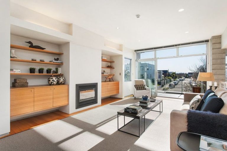 Photo of property in 30 Carlton Mill Road, Merivale, Christchurch, 8014