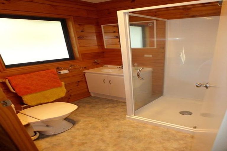 Photo of property in 102 Kenwood Drive, Matarangi, Whitianga, 3592