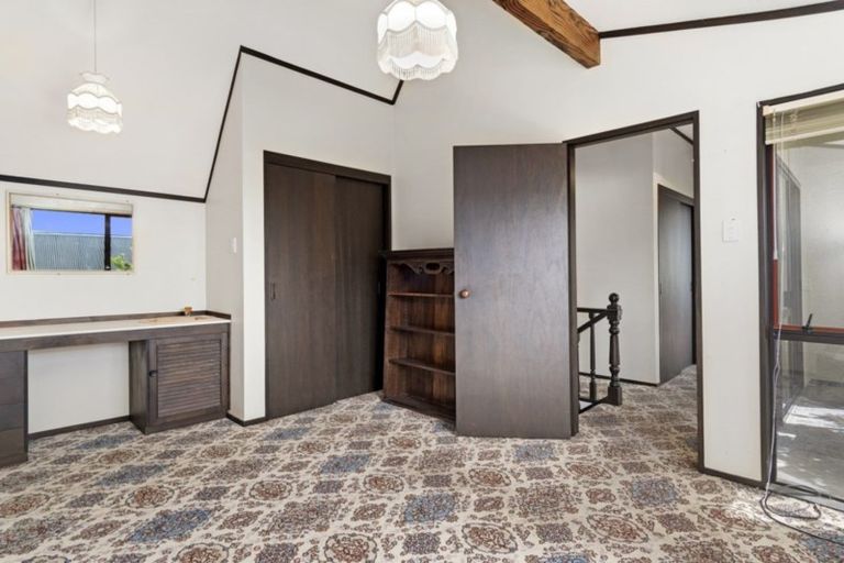 Photo of property in 12 First Avenue, Avenues, Whangarei, 0110