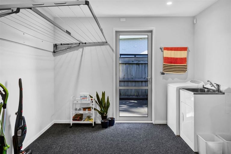 Photo of property in 15 Keene Drive, Bell Block, New Plymouth, 4312