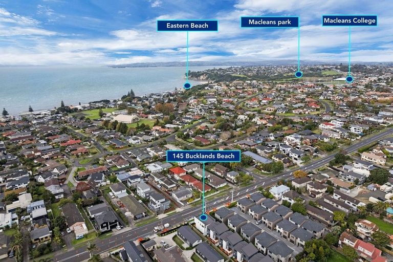 Photo of property in 1/145 Bucklands Road, Bucklands Beach, Auckland, 2012