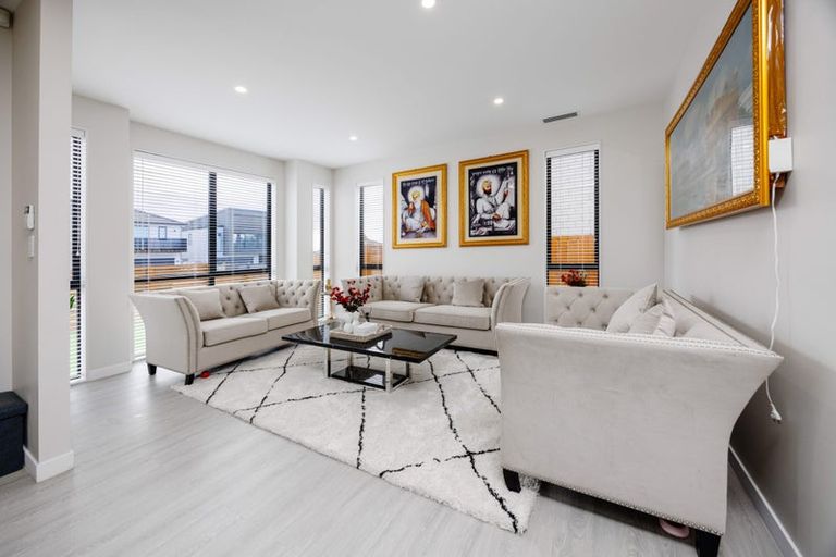 Photo of property in 334 Flat Bush School Road, Flat Bush, Auckland, 2019
