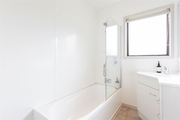 Photo of property in 9 Flemington Place, Nawton, Hamilton, 3200