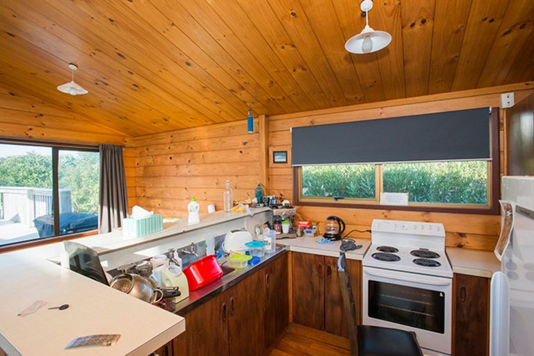Photo of property in 4 Tuahine Crescent, Wainui, Gisborne, 4010