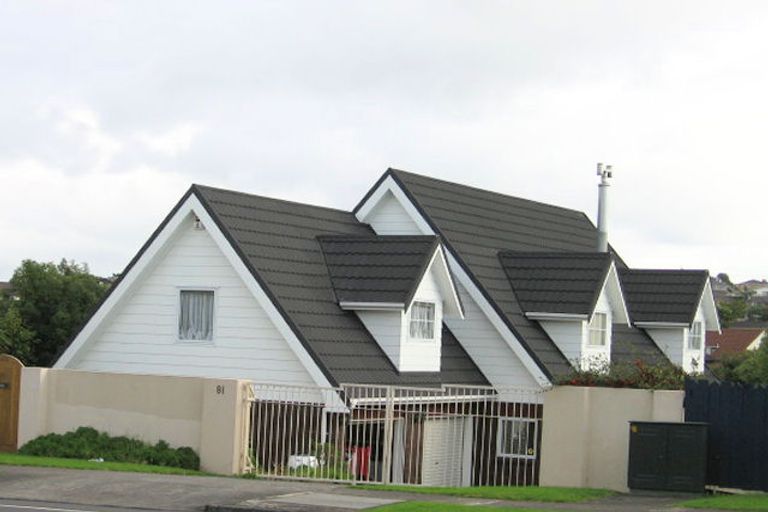Photo of property in 81 Botany Road, Botany Downs, Auckland, 2010