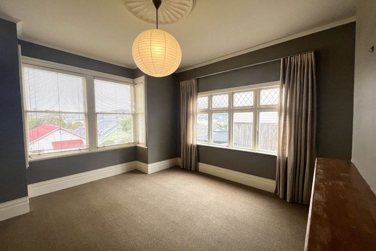Photo of property in 127 Elizabeth Street, Mount Victoria, Wellington, 6011