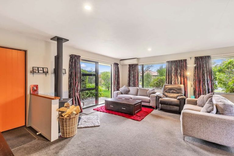 Photo of property in 1 Longfields Road, Brightwater, 7022